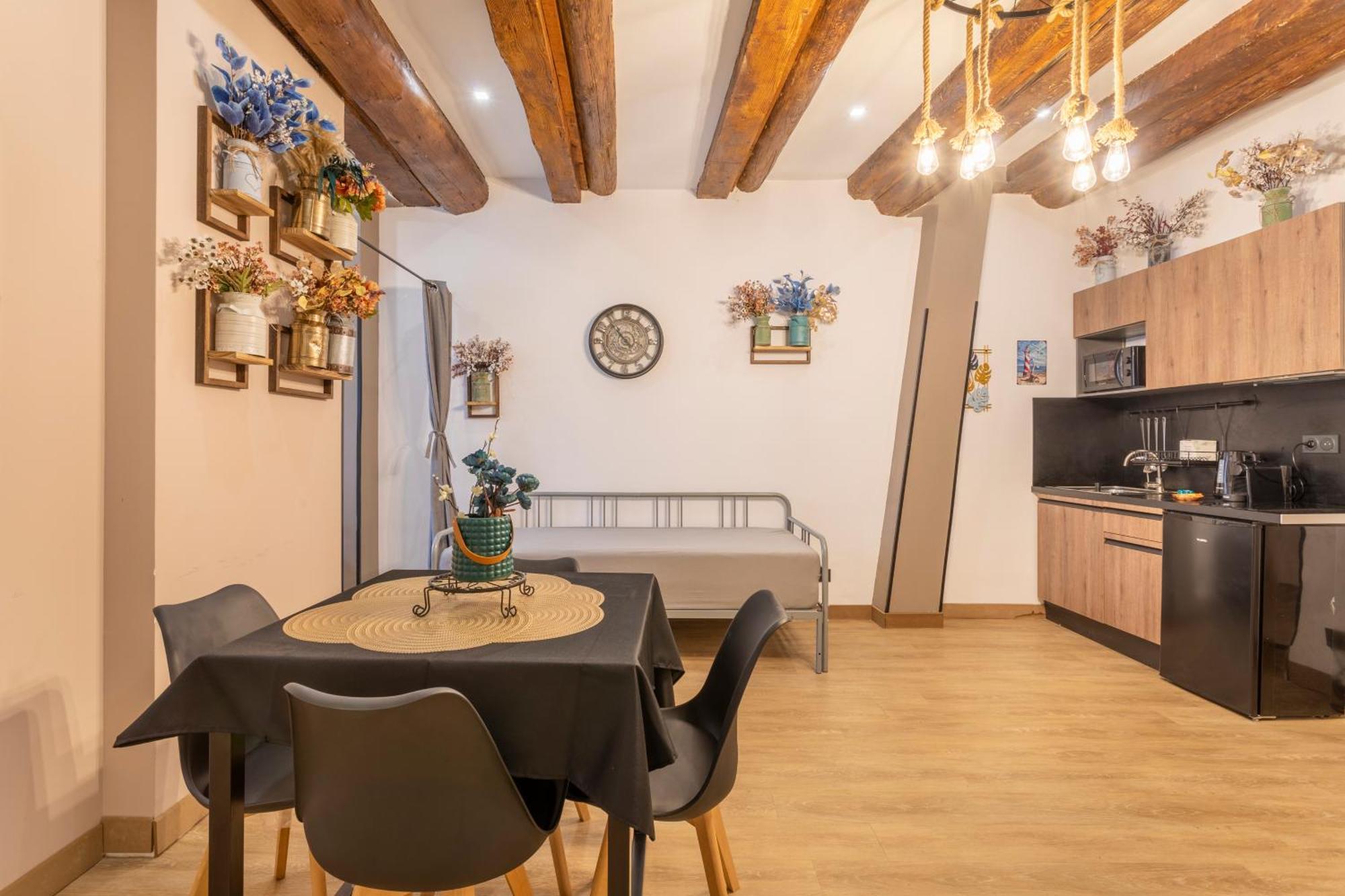 Apartamento Adira Marseille Panier 2 Etoiles Exterior foto