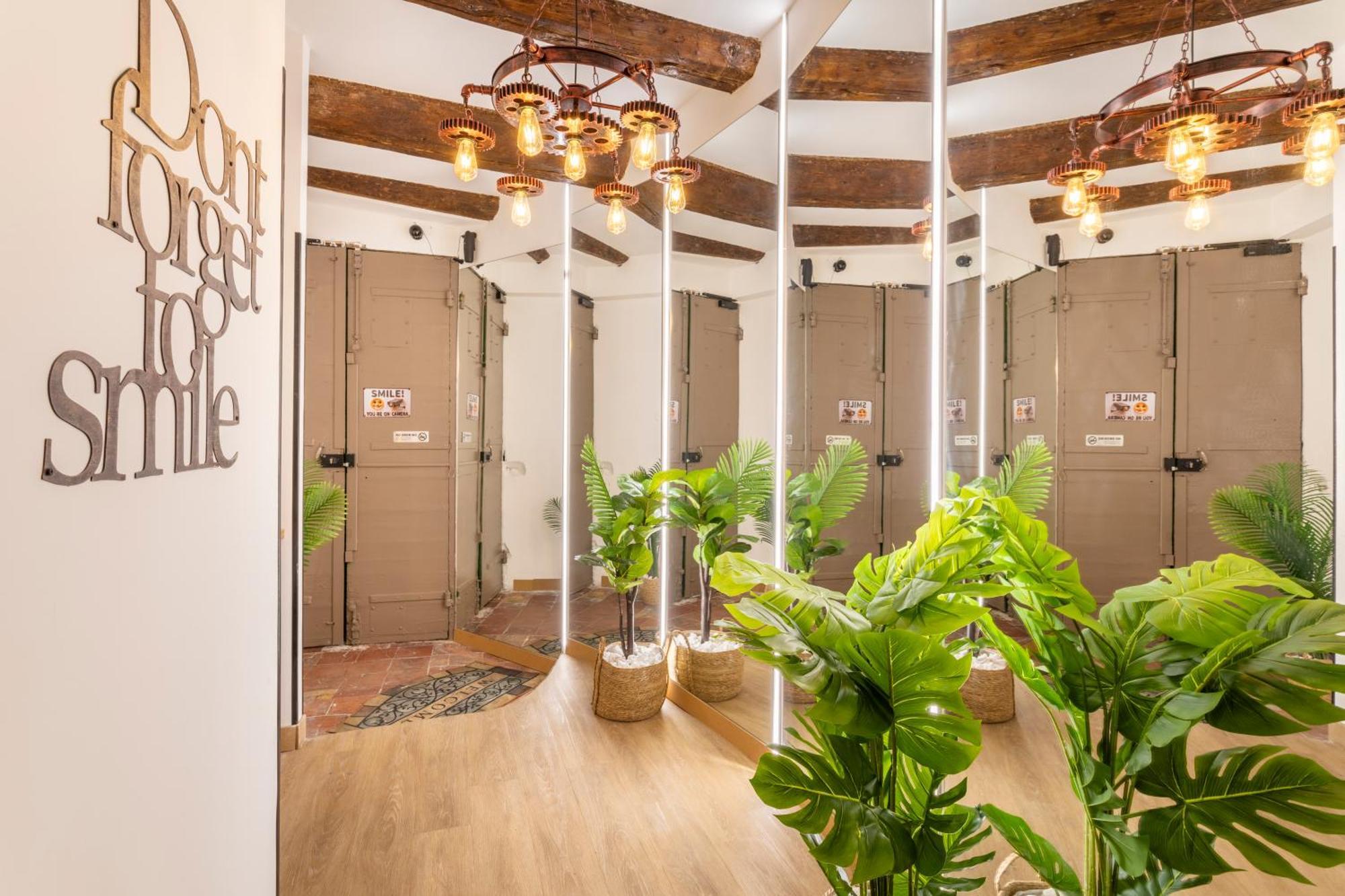 Apartamento Adira Marseille Panier 2 Etoiles Exterior foto